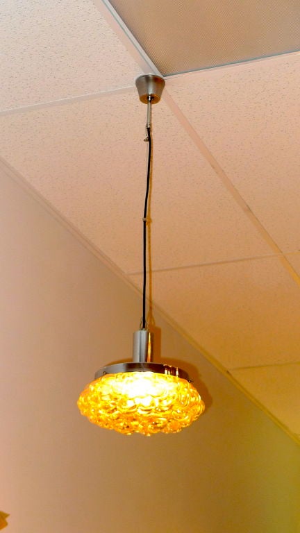 Lampe à suspension autrichienne en verre bullé en forme de coussin en vente 5