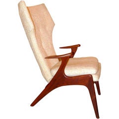 Modernist Wing Chair in the Manner of Vladimir Kagan
