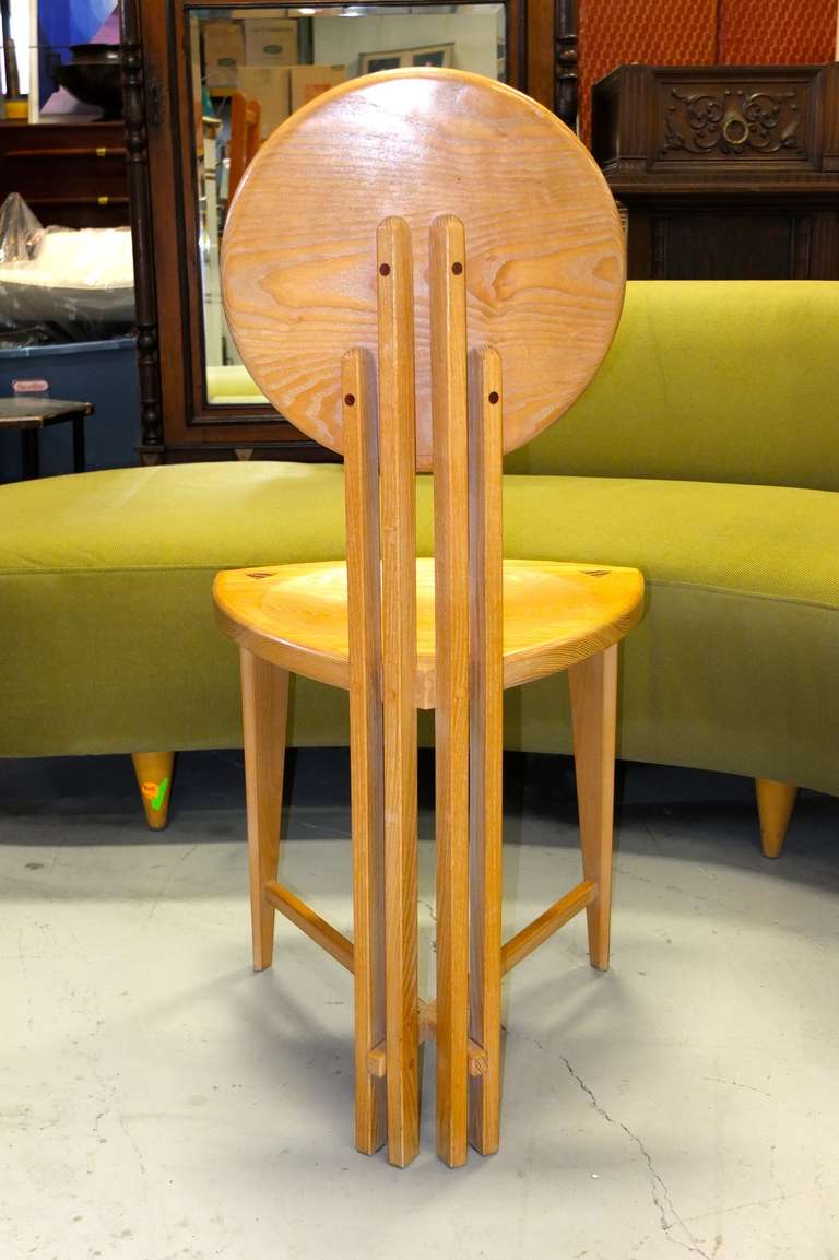 circle dining chair
