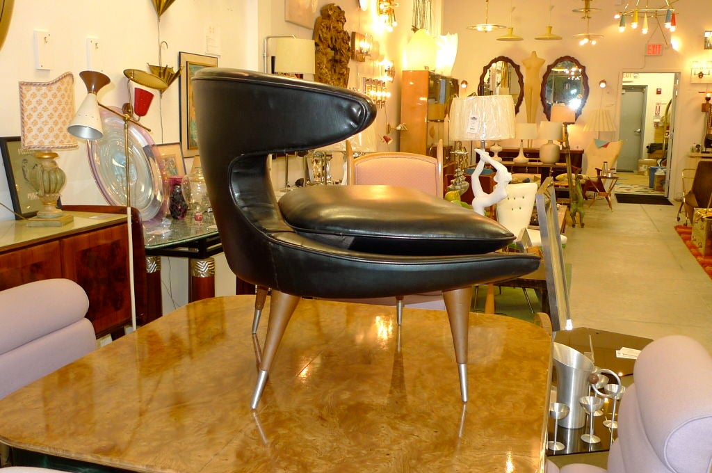 Mid-20th Century Pair of Horn Chairs by Karpen of California