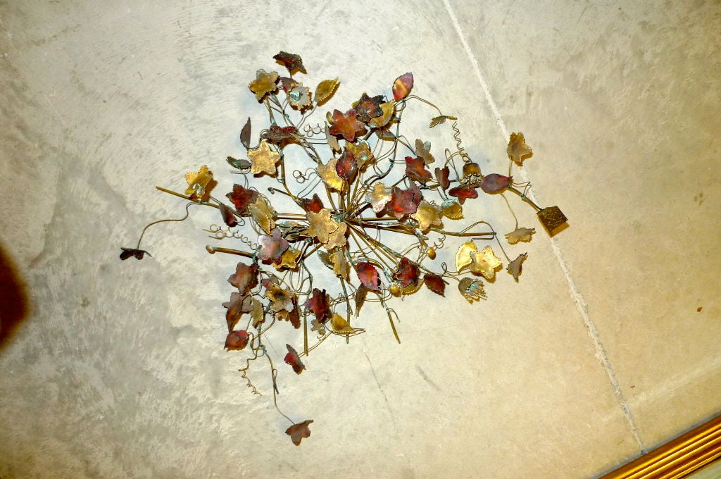 Metal Craft Cluster aus Efeublättern aus Metall, signiert (Kupfer) im Angebot