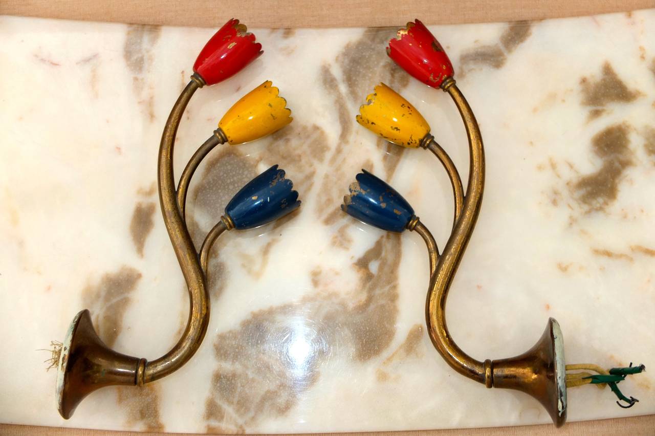 Metà XX secolo Due coppie di lampade in ottone italiano degli anni '50 a forma di fogliame in vendita