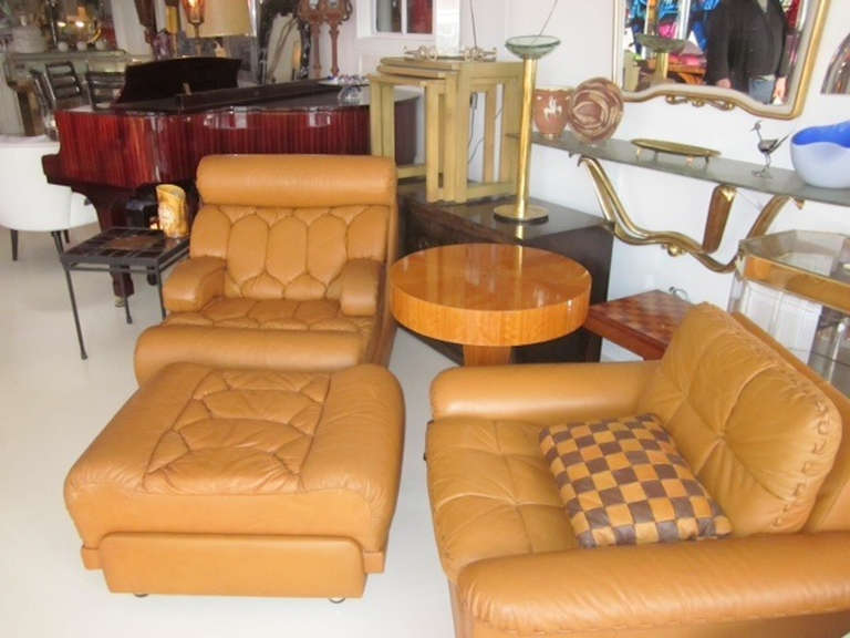 Late 20th Century De Sede Caramel Leather Lounge Chair and Ottoman