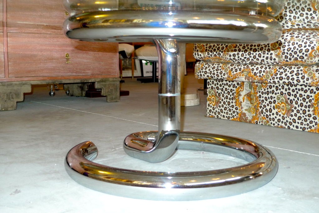 1970's Tubular Chrome Round Cocktail Table by Paul Tuttle 2