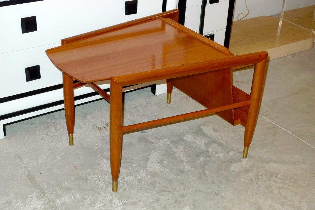 Américain Table compensée pour magazines de John Keal pour Brown Saltman en vente