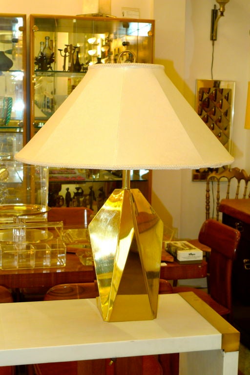 Geometric Design Polished Brass Table Lamp 3