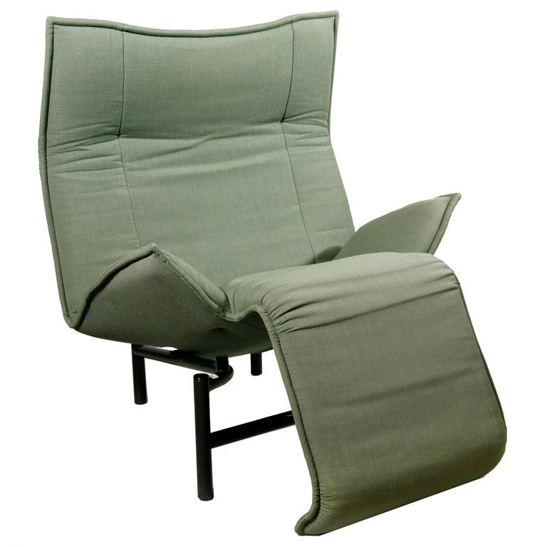 Original Italian VERANDA Lounge Chair by Vico Magistretti