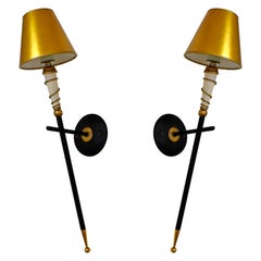 Paire d'appliques torchs modernistes françaises attribuées à Perzel