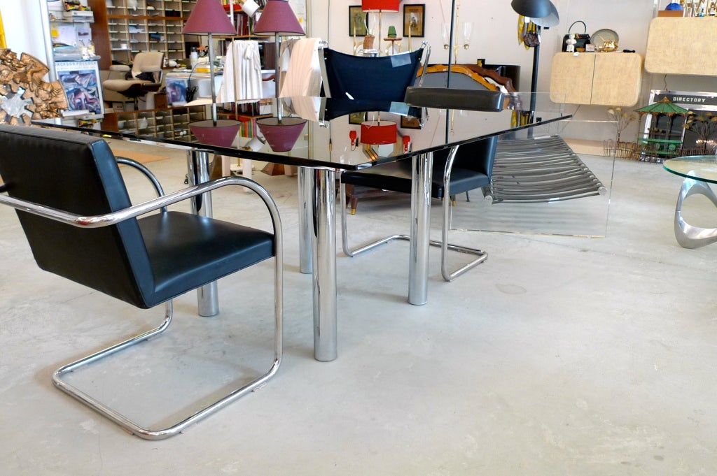 'Andre' Square Dining Table by Tobia Scarpa for Knoll In Excellent Condition For Sale In Hanover, MA