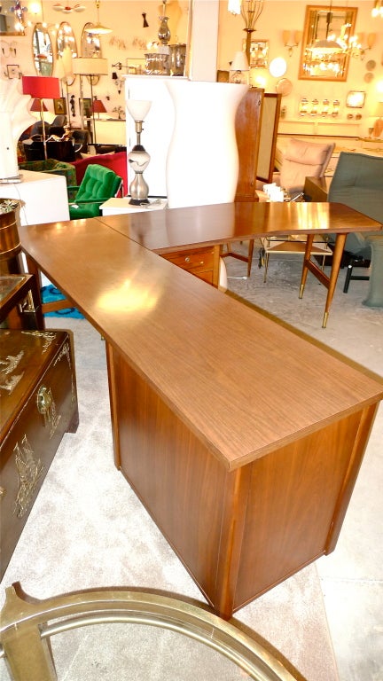 Mid Century Modern Boomerang Walnut Desk & Credenza Table 4