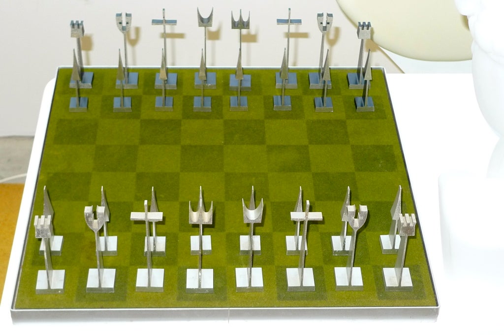 Mid-20th Century Aluminum Chess Set by Austin Enterprises with Green Felt Board