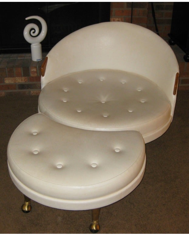 American Adrian Pearsall Round Chaise & Ottoman on Casters