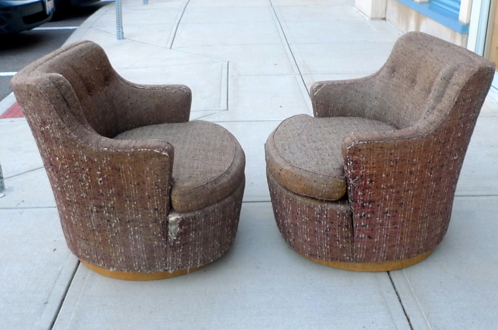 Pair of Revolving Television Chairs by Edward Wormley for Dunbar 3