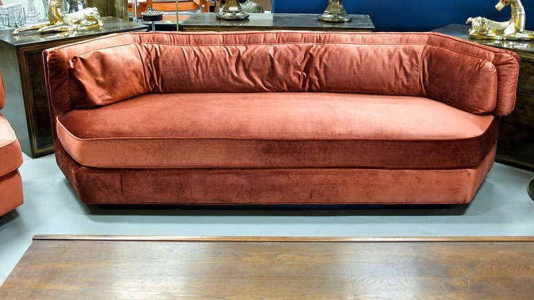 20th Century Hexagonal Sofa In 