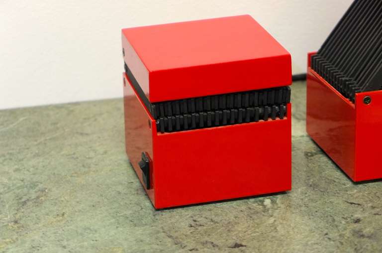 Pair of 1970's Italian Cube Form Desk Lamps 4