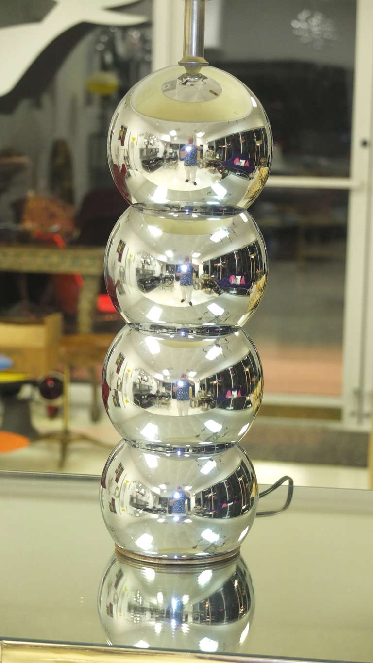 Space Age Vintage Stacked Chrome Ball Table Lamp For Sale