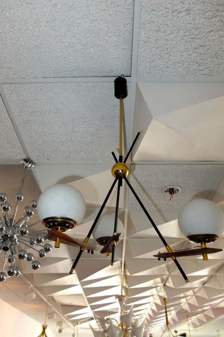 Stilnovo Asymmetric Chandelier In Excellent Condition In Hanover, MA