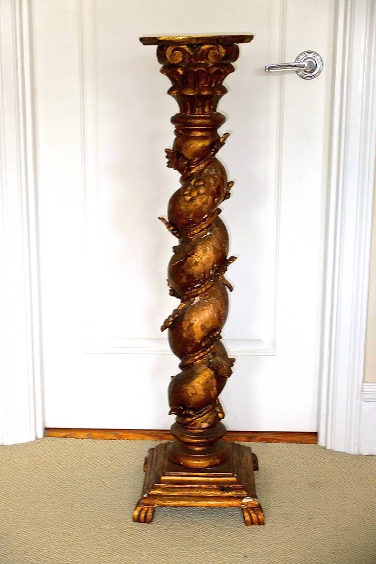 Carved Giltwood Italian Barley Twist Pedestal Column In Good Condition In Hanover, MA