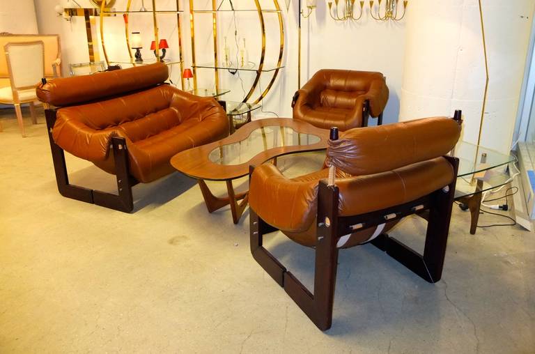 Percival Lafer Lounge Chair in Leather and Jatobah 3