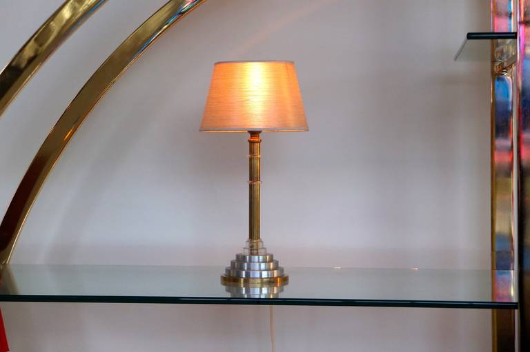 Mid-20th Century French Art Deco Table Lamp by Hubens For Sale