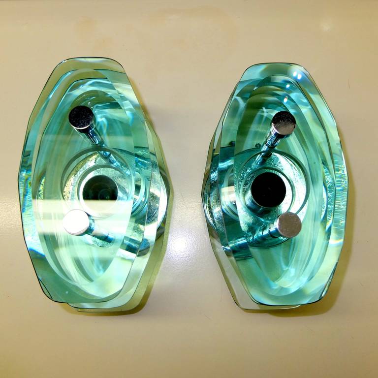 Italiano Coppia di appliques in vetro impilate di Cristal Arte in vendita