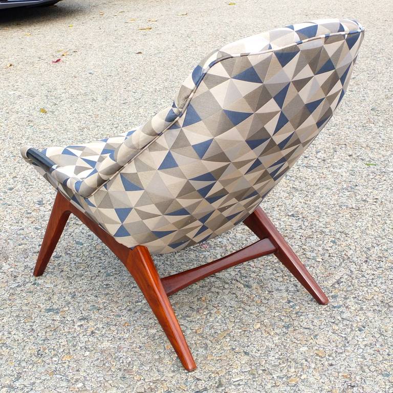 American 1950's Modern Lounge Chair After Grant Featherston