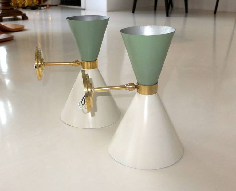 Pair of 1950s Italian, Two-Tone Articulating Sconces 2
