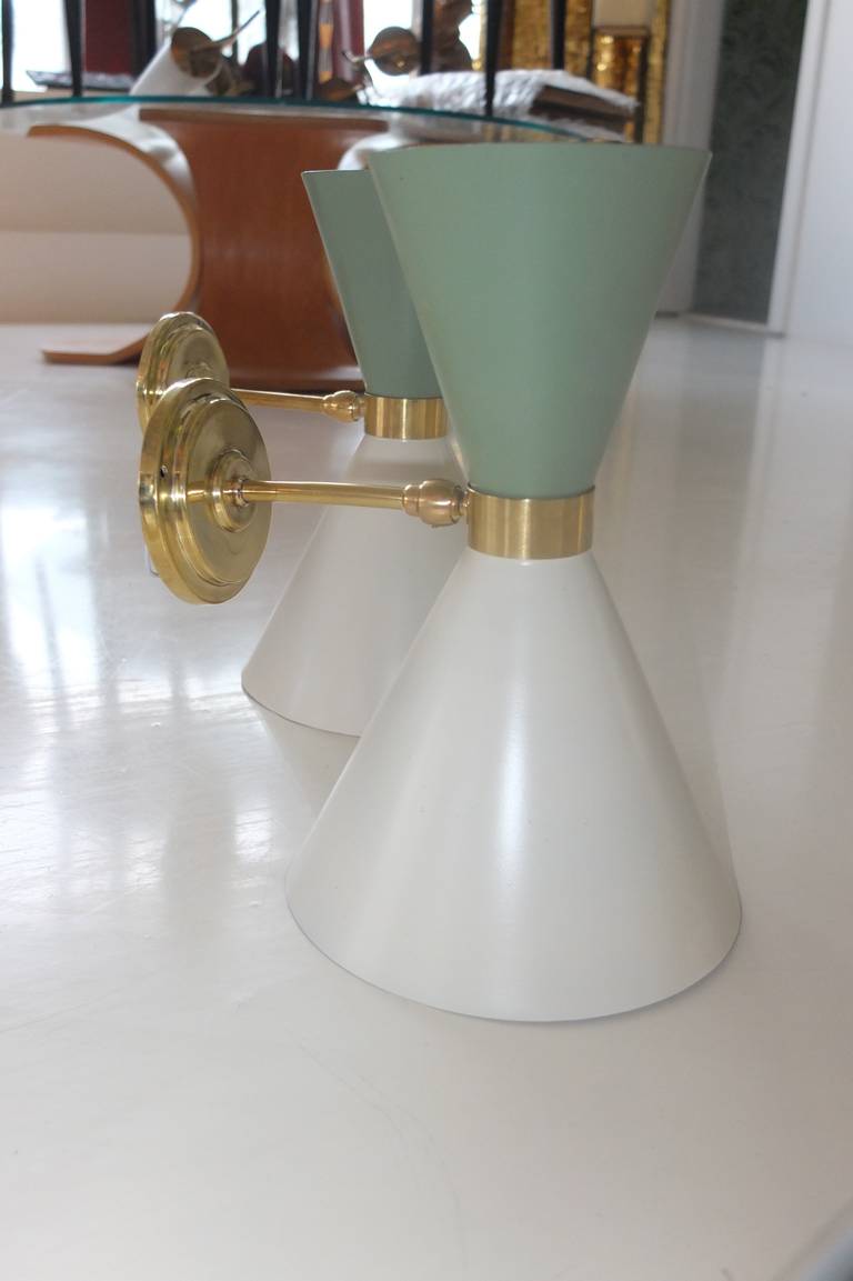 Pair of 1950s Italian, Two-Tone Articulating Sconces 3