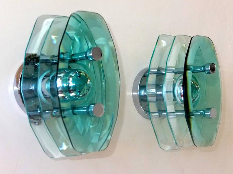 Vetro Coppia di appliques in vetro impilate di Cristal Arte in vendita