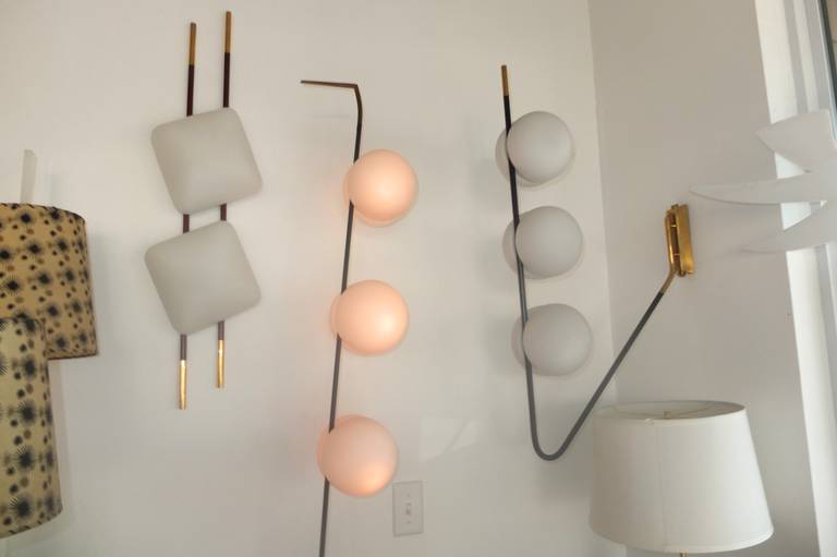 Modernist Linear Ceiling or Wall Lamp by Lunel 4