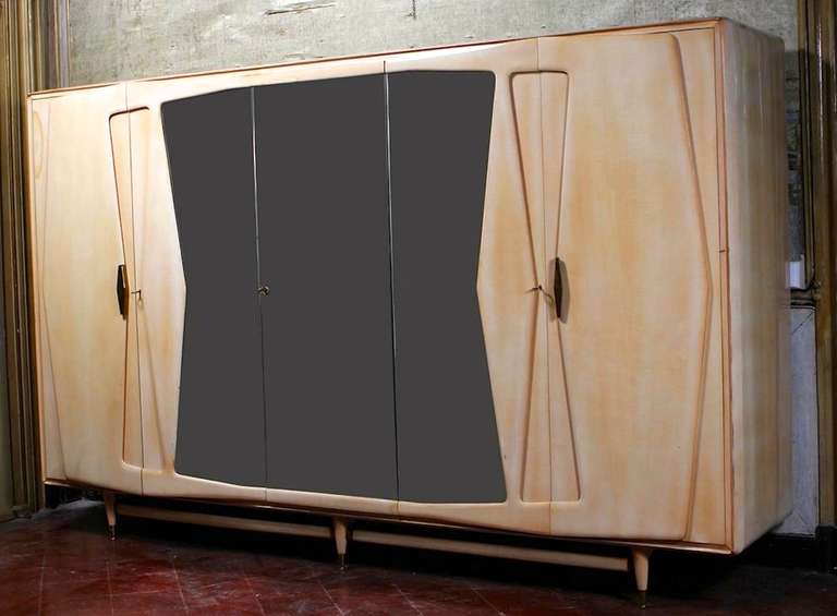 Mid-Century Modern Silvio Cavatorta Dresser with Mirror