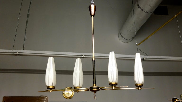 French Modernist Linear Chandelier In Good Condition For Sale In Hanover, MA