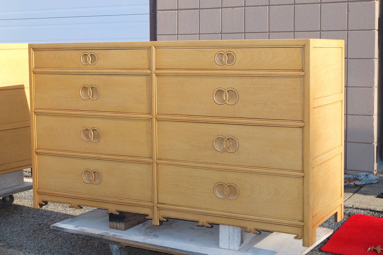 Hollywood Regency Pair of Baker Far East Collection Chests of Drawers