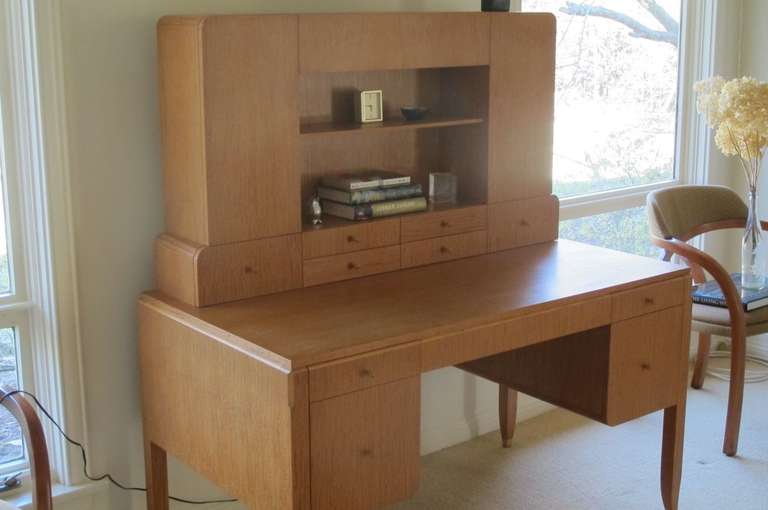 Studio Craft Ostindischer Schreibtisch aus Seidenholz von Gregg Lipton im Angebot 3