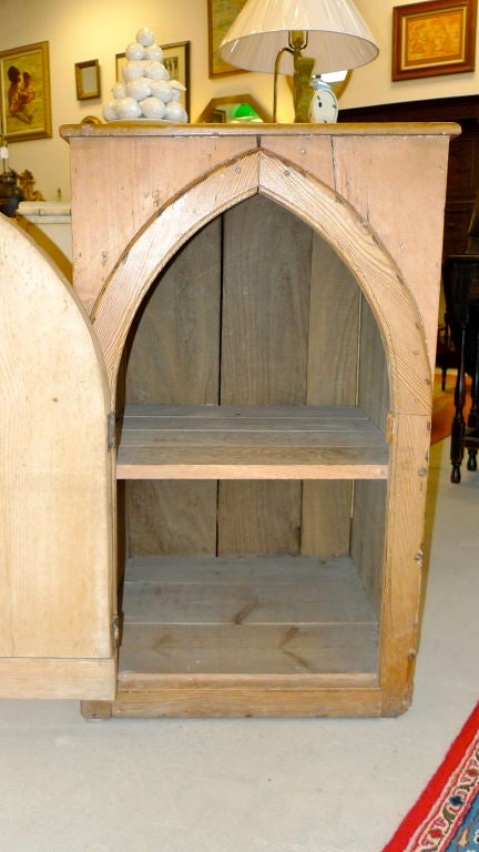 19th Century Gothic Cabinet in Knotted Pine