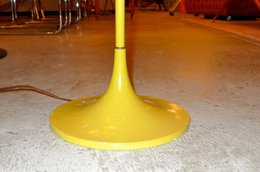 Three Head 'UFO' Floor Lamp by Laurel 1