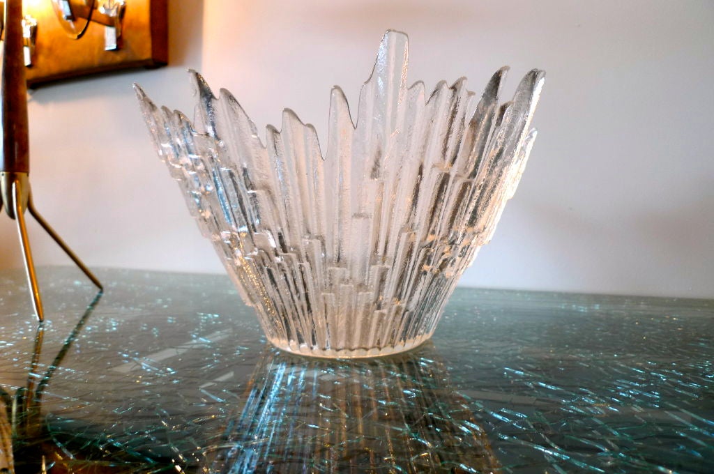 Brutalist Glass Centerpiece Bowl 1
