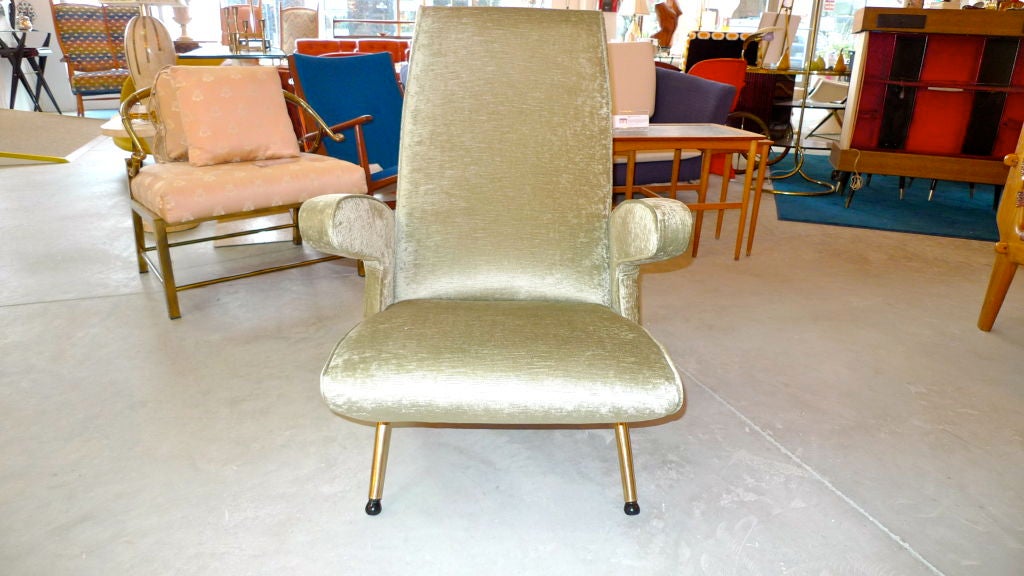 Mid-20th Century Sculptural Italian Lounge Chair