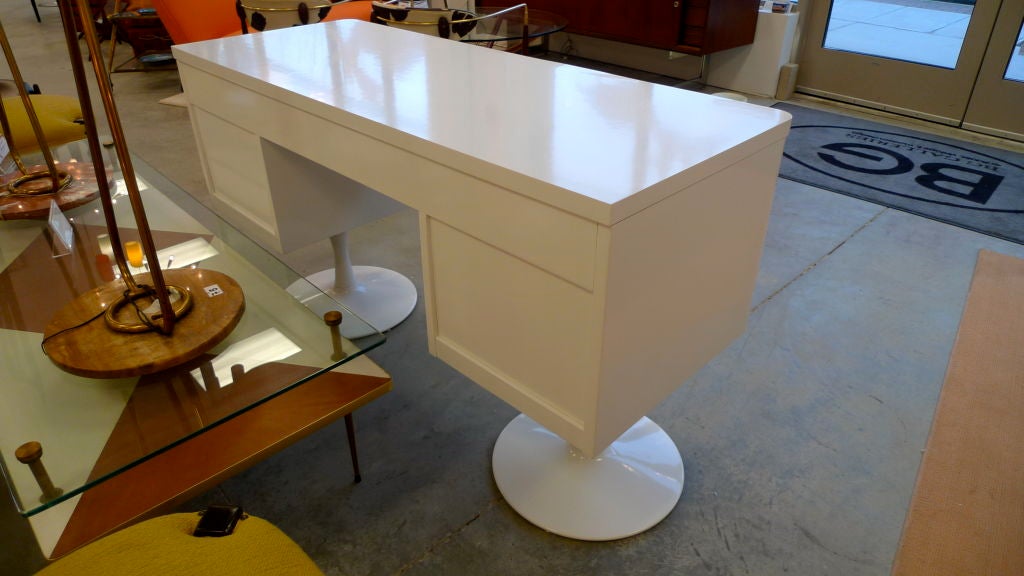 1970's Mod Pop Desk after Raymond Loewy 1