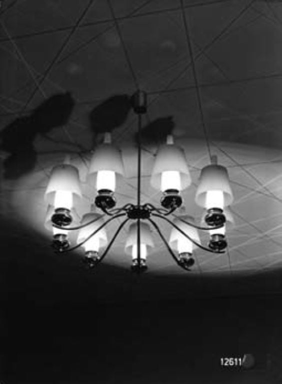 Angelo Lelii for Arredoluce Chandelier Model #12611 For Sale 4