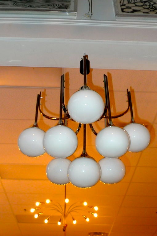 Space Age Chrome & Opaline Globe Chandelier by Sciolari for Boulanger In Good Condition In Hanover, MA