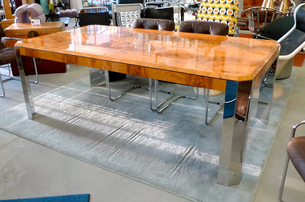Pace Collection Model 5500 Burl & Chrome Dining Table by Leon Rosen In Good Condition In Hanover, MA
