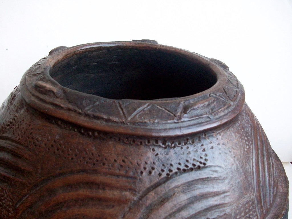 Very cool, nice scale, beer pot with unusual geometric details. From the Nupe people