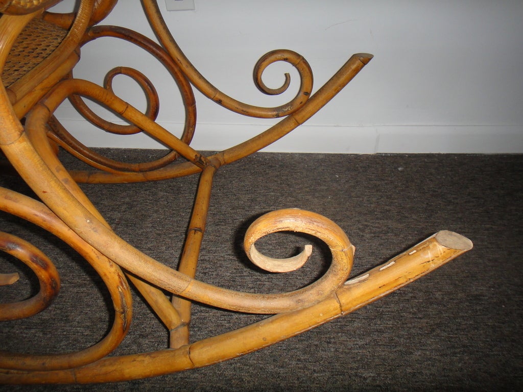 sedia a dondolo thonet