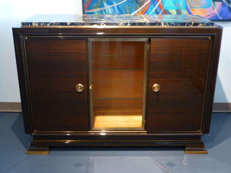 French Art Deco Sideboard In Excellent Condition In Miami, FL