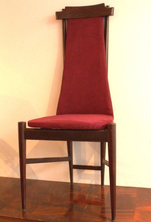 High quality unique Italian designed.
Very unusual set of six dining room chairs in solid palissander.
Reupholstered.
Italian Designed in the style of Franco Albini