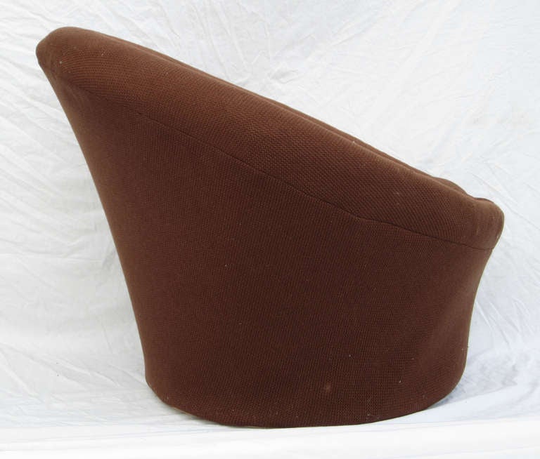Mid Century brown Mushroom Lounge Chair by Pierre Paulin for Artifort In Good Condition In Miami, FL