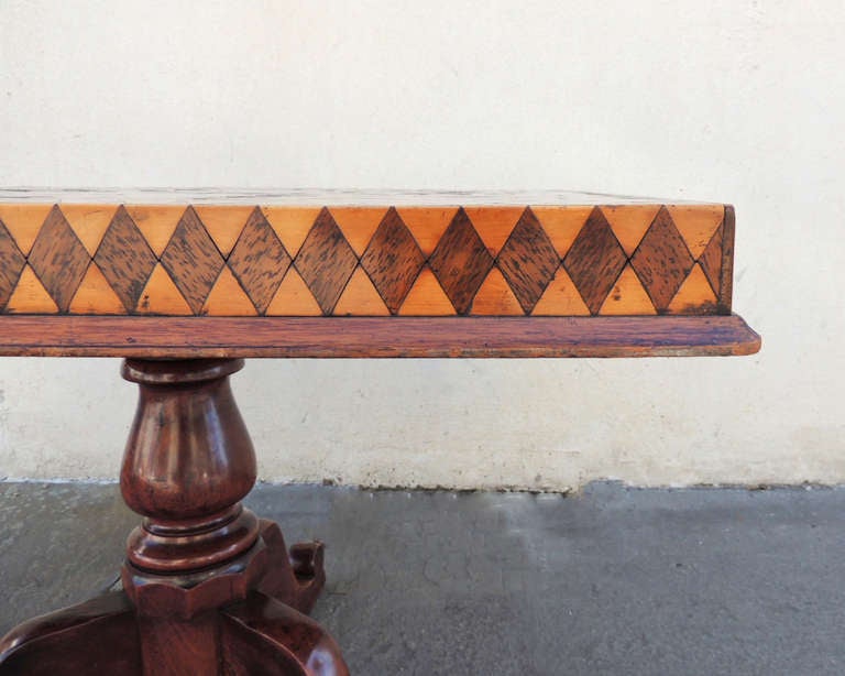 Rare 19th Century Caribbean/West Indies Tilt Top Gaming Table with Specimen Top In Good Condition In Charleston, SC