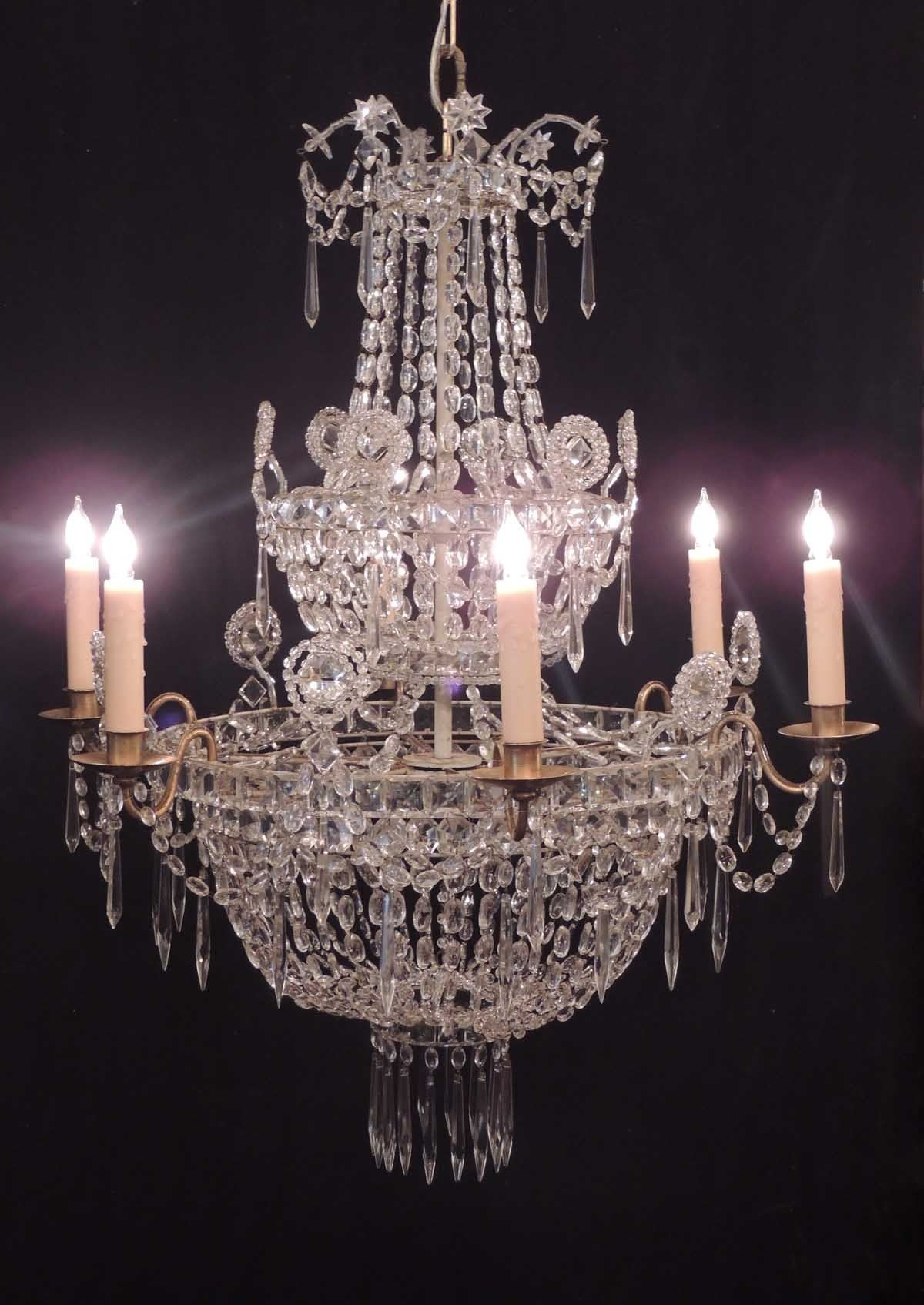 Late 18th Century English Regency Chandelier In Good Condition In Charleston, SC