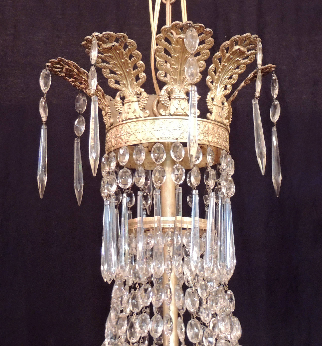 Early 19th Century Crystal and Bronze French Empire Chandelier 6